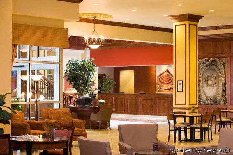 מלון Hilton Scranton & Conference Center מסעדה תמונה